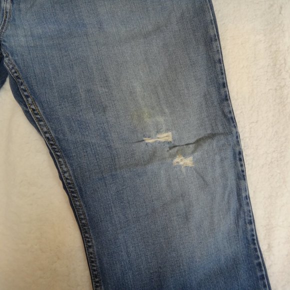 MENS OLD NAVY NATURAL DISTRESSED BOOT CUT VINTAGE BLUE JEANS 36X30 - Picture 6 of 7